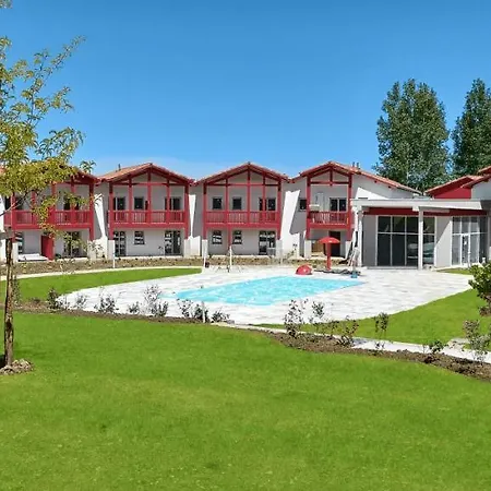 Aparthotel Goelia Le Domaine D'uhaina Urrugne
