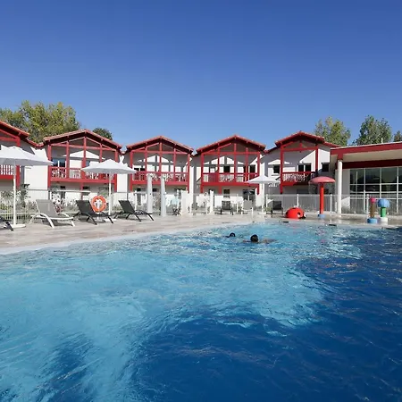 Nemea Le Domaine D'uhaina Aparthotel Urrugne