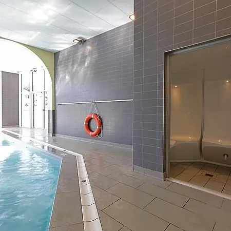 Aparthotel Goelia Le Domaine D'uhaina 4*