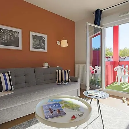 Goelia Le Domaine D'uhaina Aparthotel Urrugne