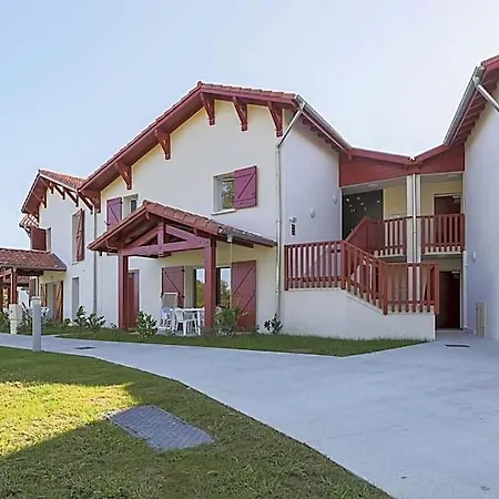 Goelia Le Domaine D'uhaina 4*
