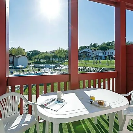 Aparthotel Goelia Le Domaine D'uhaina 4*